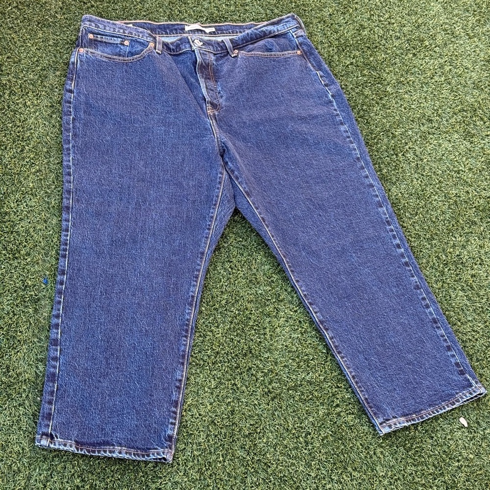 Levi's Women's Jeans WEDGIE STRAIGHT size 18W Color Blue